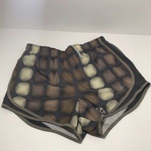 Women’s Nike Dri-Fit running shorts w/liner